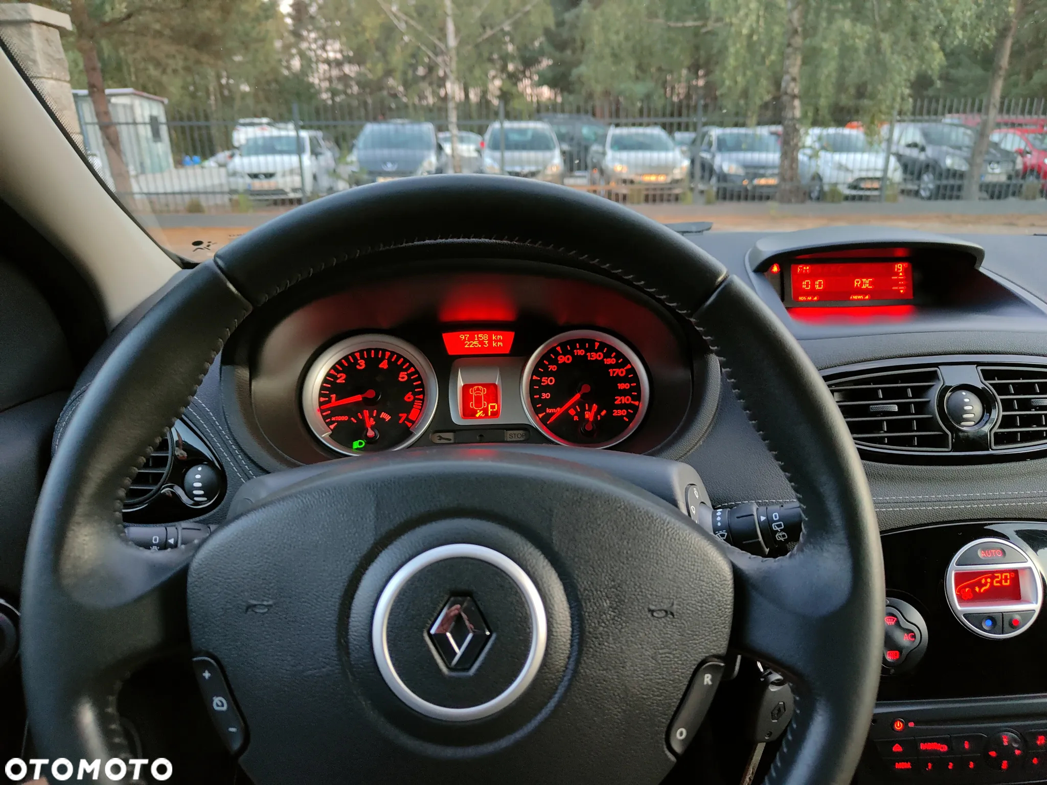 Renault Clio 1.6 16V Night&Day - 22