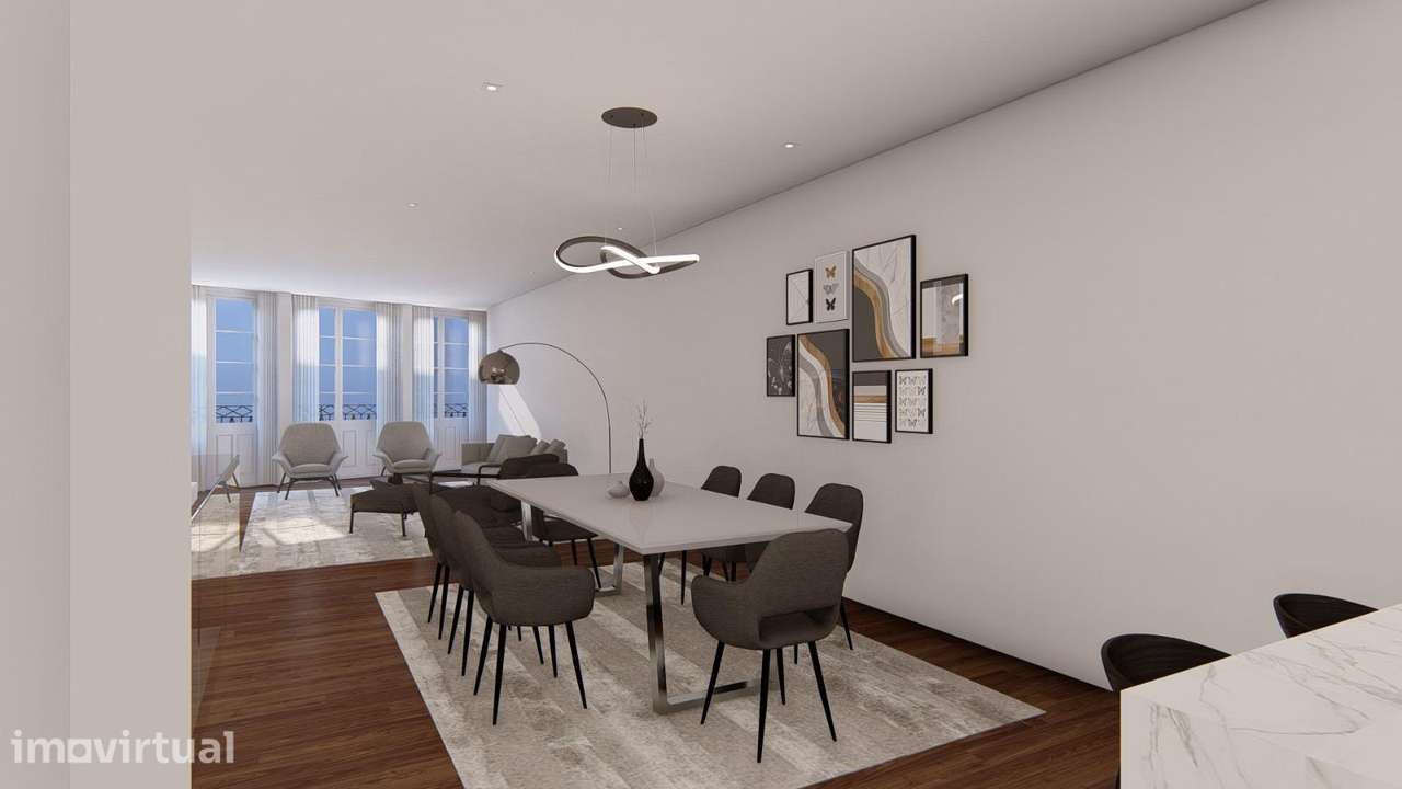 Prédio para Reabilitar - Loja e Habitação - Centro de Penafiel - Grande imagem: 4/31