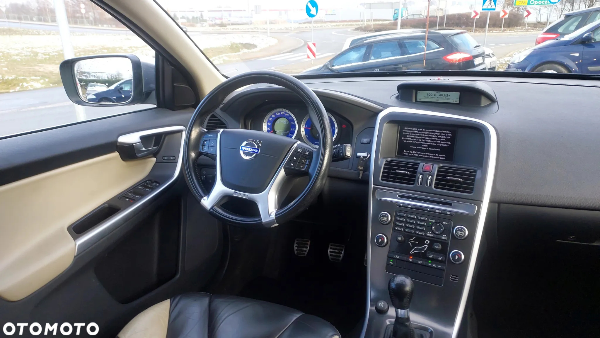 Volvo XC 60 D3 R-Design - 6