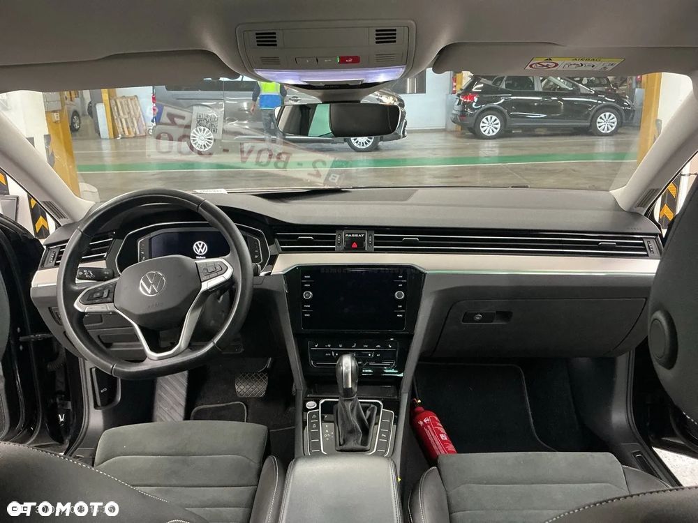 Volkswagen Passat - 3