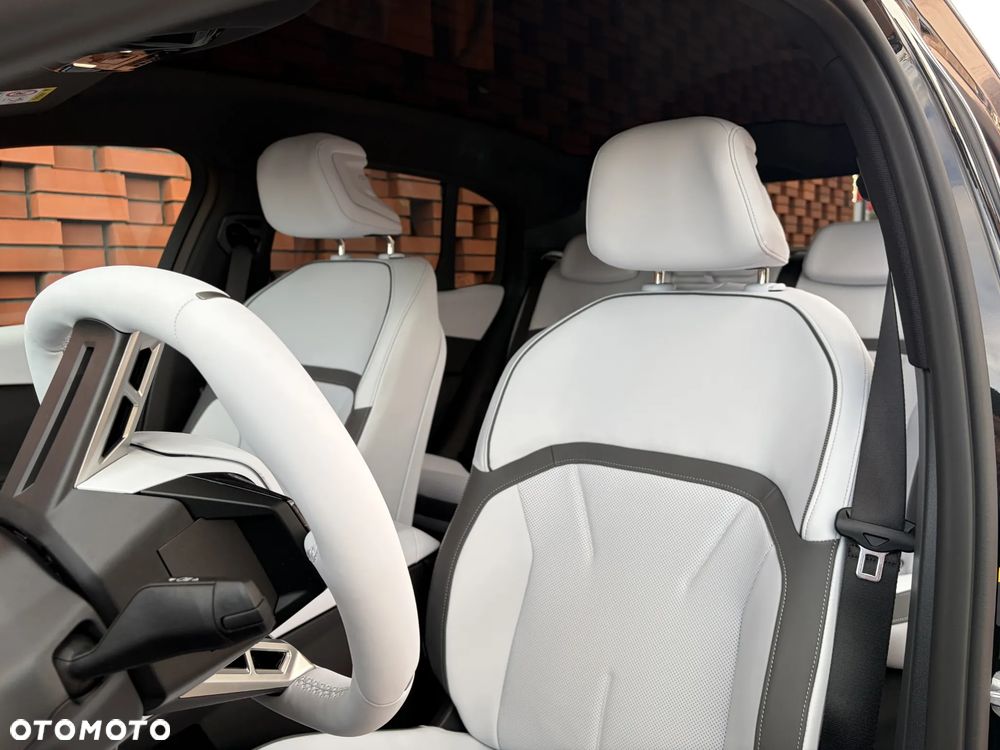 BMW i3 50 xDrive 113.4kWh - 29