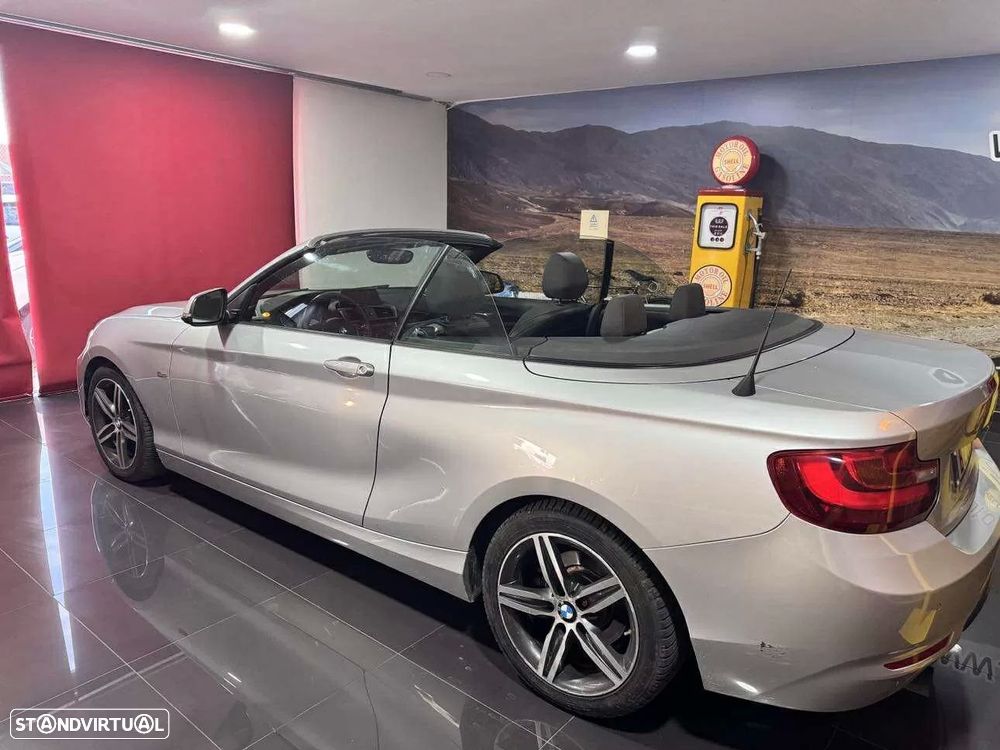 BMW 218 d Coupe Line Sport Auto - 4