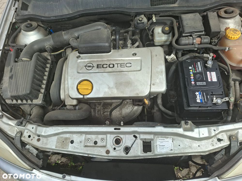 Opel Astra 1.6 Comfort / Cool - 9