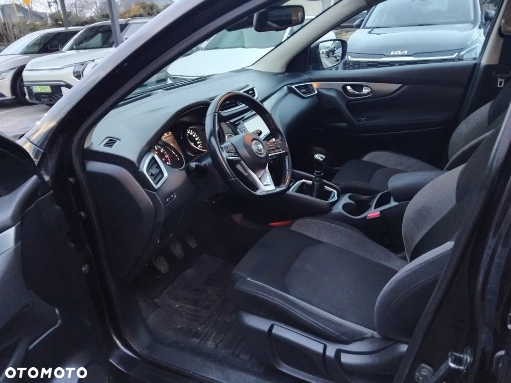 Nissan Qashqai 1.2 DIG-T N-Connecta - 17