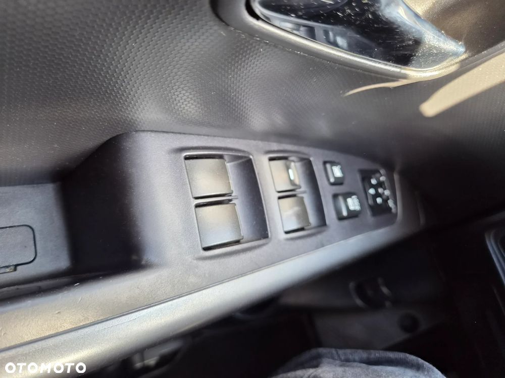 Mitsubishi Outlander 2.0 2WD Invite - 18