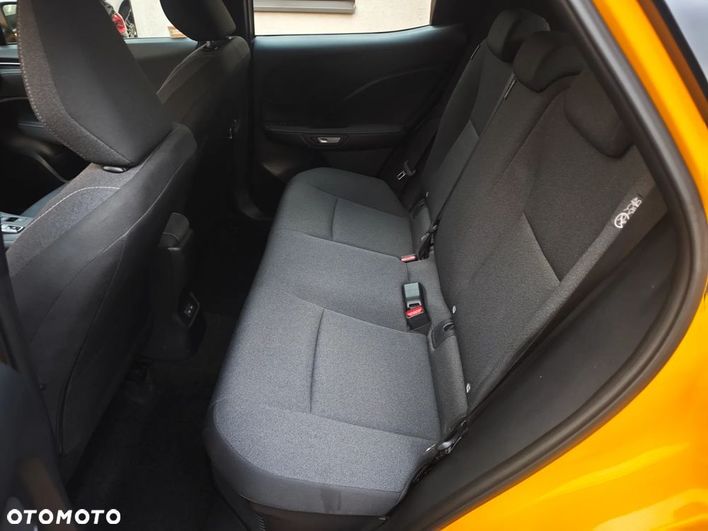 Lexus LBX 1.5 Hybrid - 32