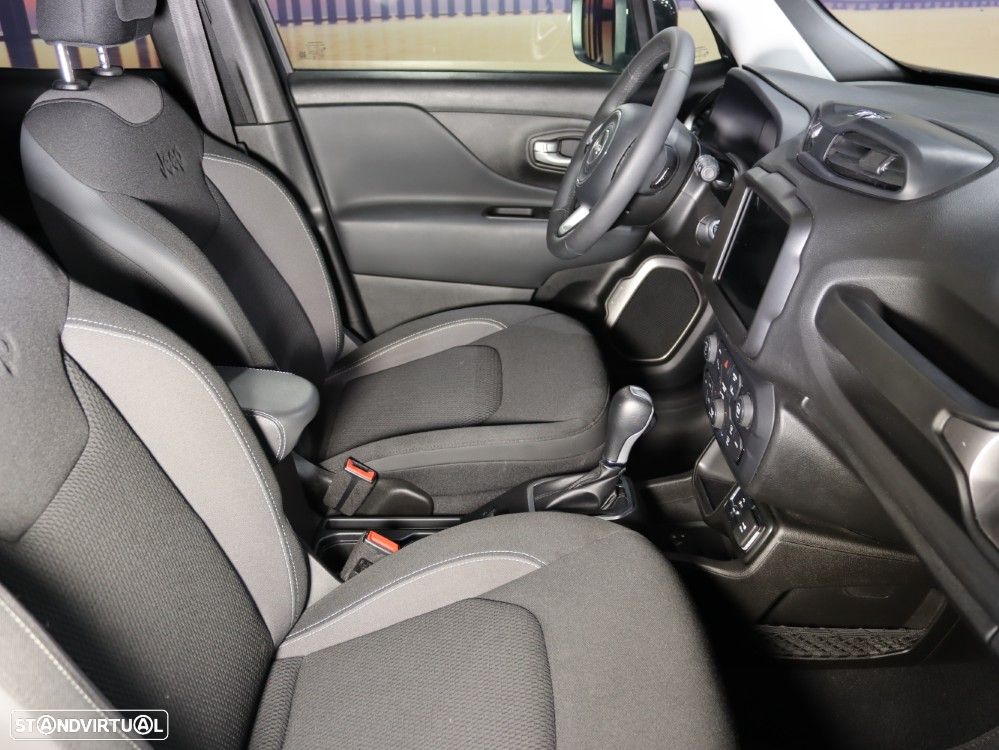 Jeep Renegade 1.5 TG e-Hybrid Limited DCT - 10