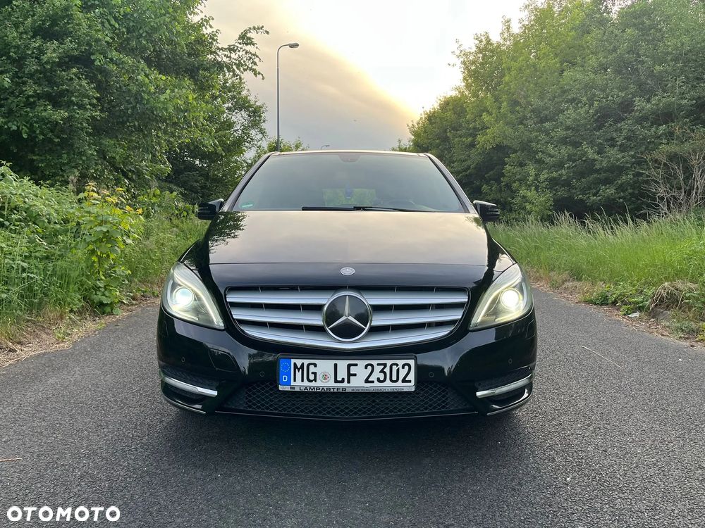 Mercedes-Benz Klasa B 200 7G-DCT Style - 9