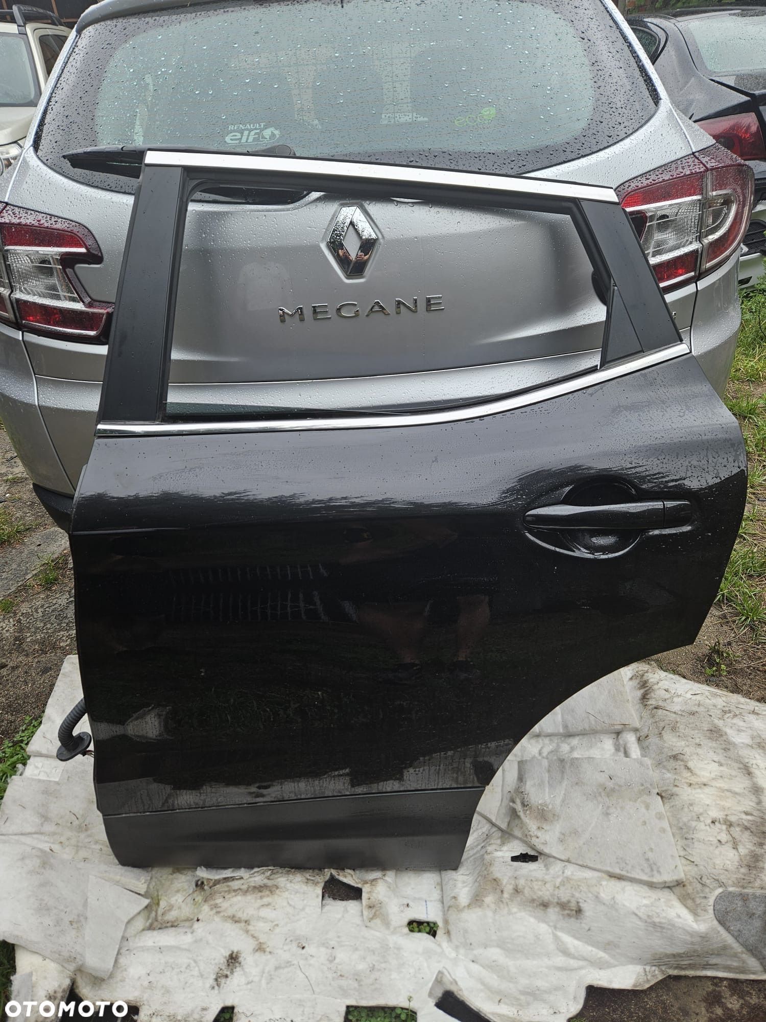 Qashqai J11 drzwi lewe tył tylne Z11G lift 13- - 1