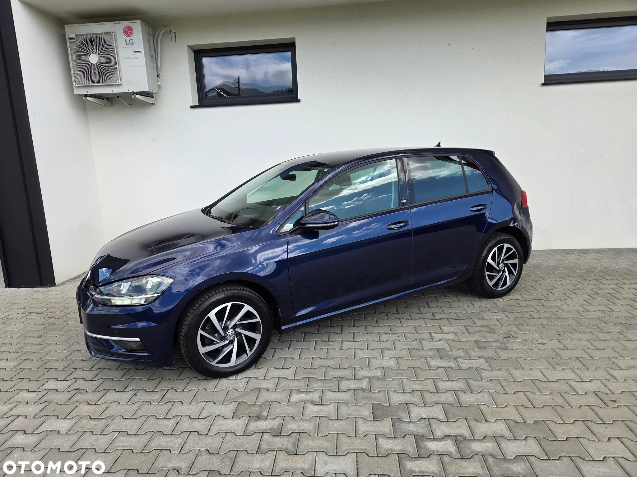 Volkswagen Golf - 17