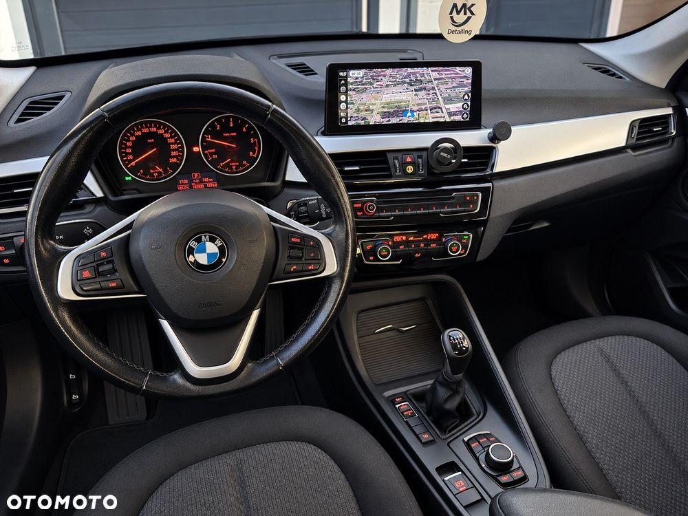 BMW X1 xDrive20d Sport Line - 9