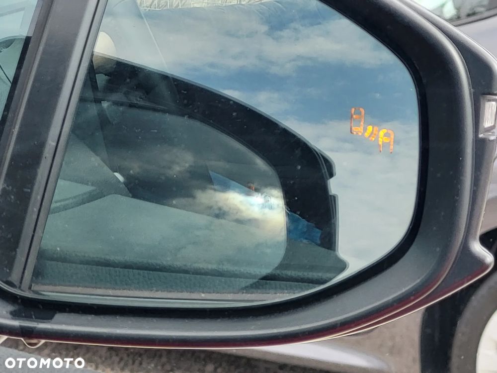 Toyota C-HR 2.0 Hybrid Dynamic Force Executive - 27