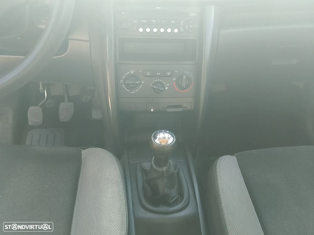 Peugeot 207 1.4 HDi Trendy - 10