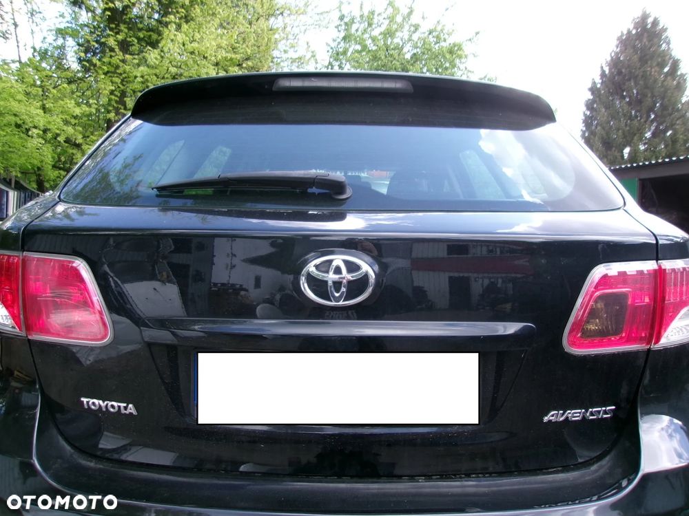 KLAPA TYŁ TOYOTA AVENSIS T27 09-15 KOMBI 209 - 1