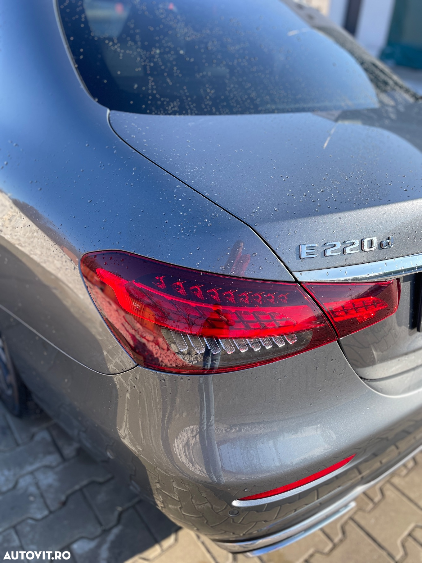 Mercedes-Benz E 220 d Aut. - 17