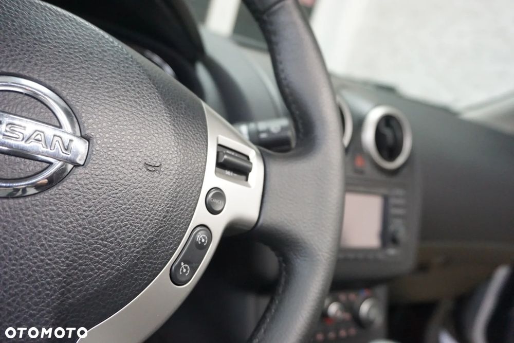 Nissan Qashqai - 21