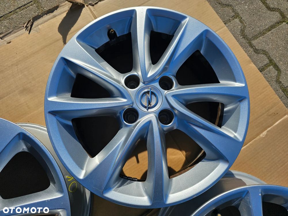 Opel OE Corsa F / 6,5Jx16 IS38 4x108 - 5