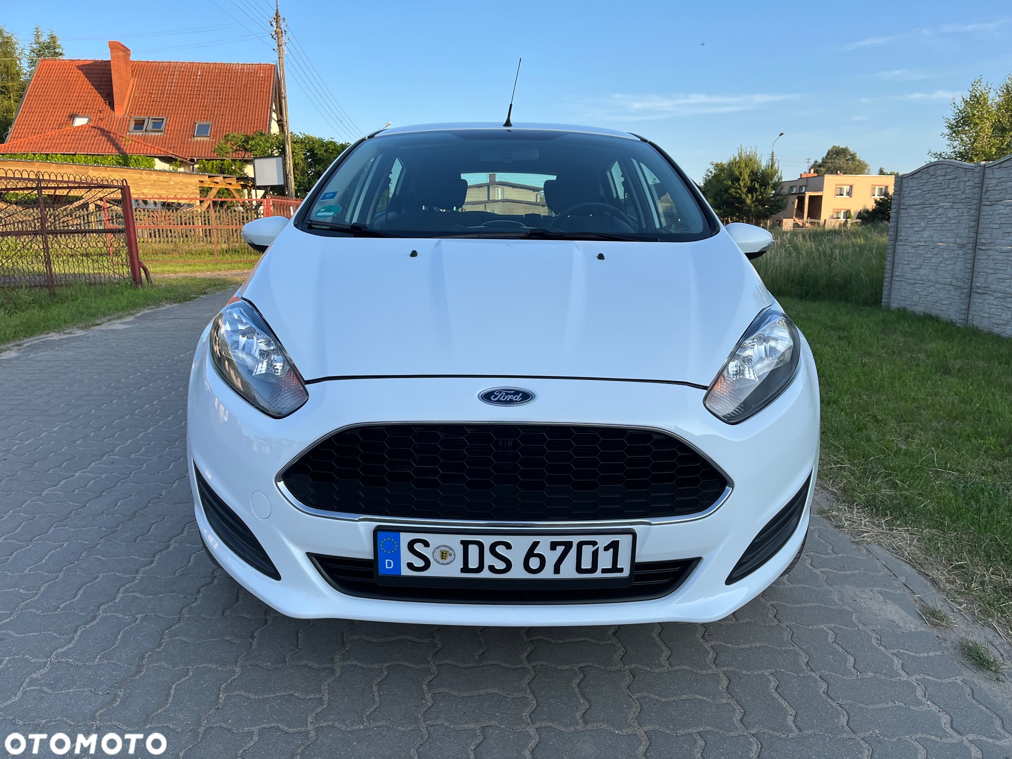 Ford Fiesta 1.25 Ambiente - 2