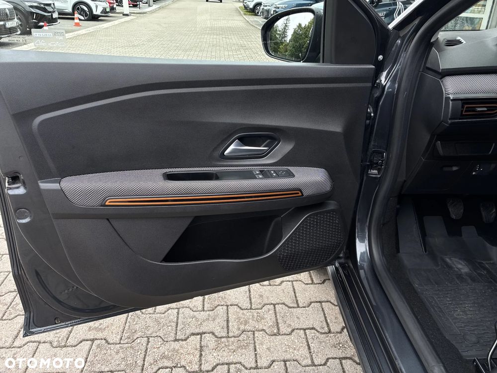 Dacia Sandero 1.0 TCe Expression - 11