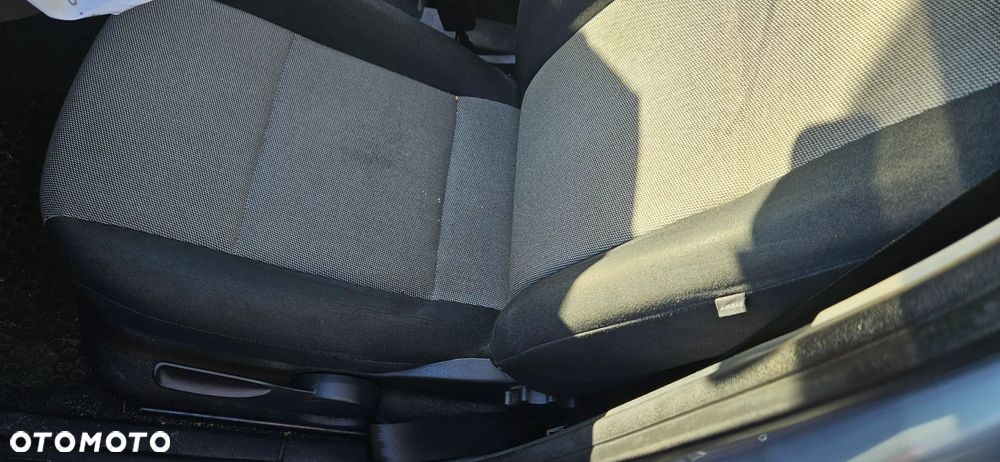 Fotel kierowcy pasażera kanapa tylna fotele Isofix Skoda FABIA 2 II 2009r Kombi - 4