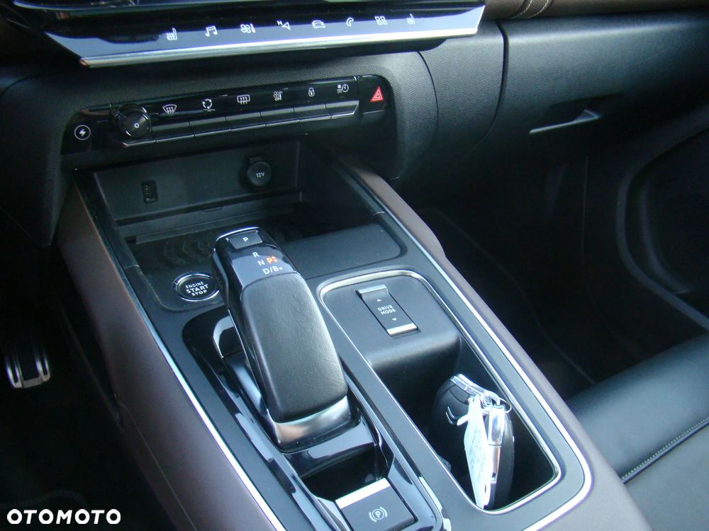 Citroën C5 Aircross 1.6 PHEV Shine EAT8 - 31
