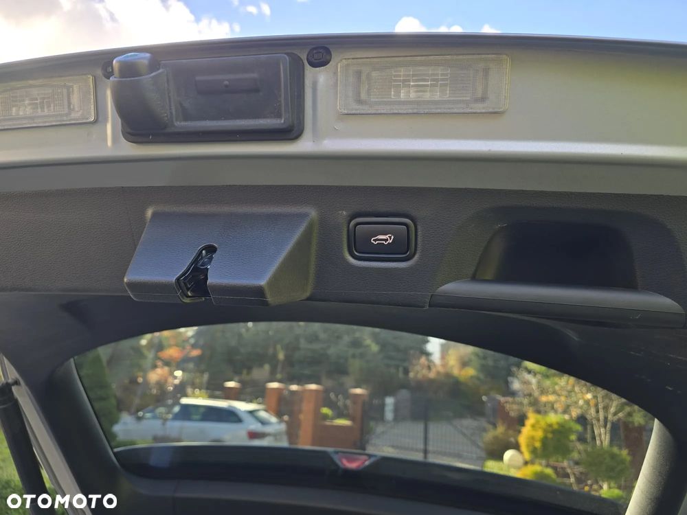 Kia ProCeed 1.6 T-GDI GT DCT - 19