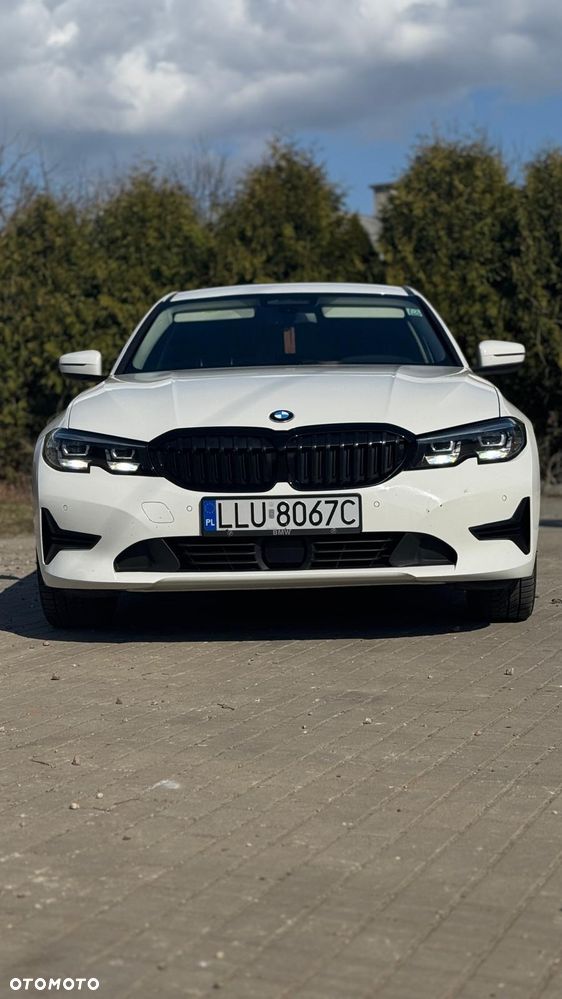 BMW Seria 3 320d Advantage sport - 2