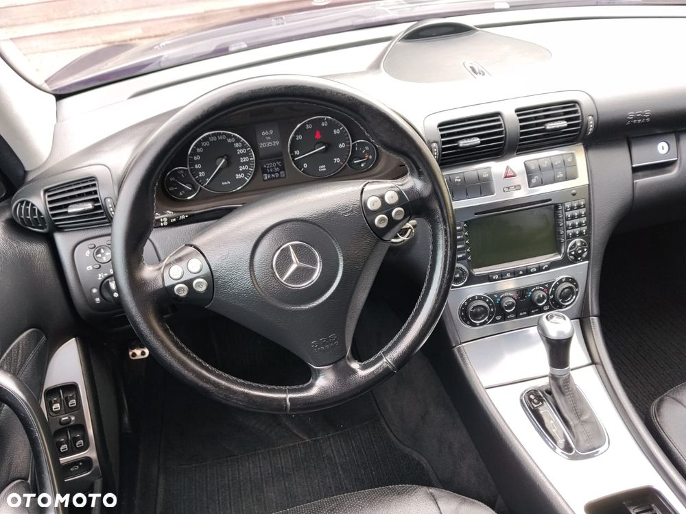 Mercedes-Benz Klasa C 180 Kompressor Automatik Avantgarde Sport Edition - 14