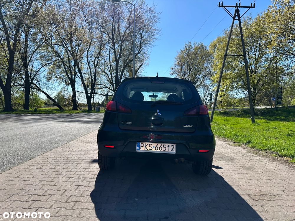 Mitsubishi Colt 1.1 - 3