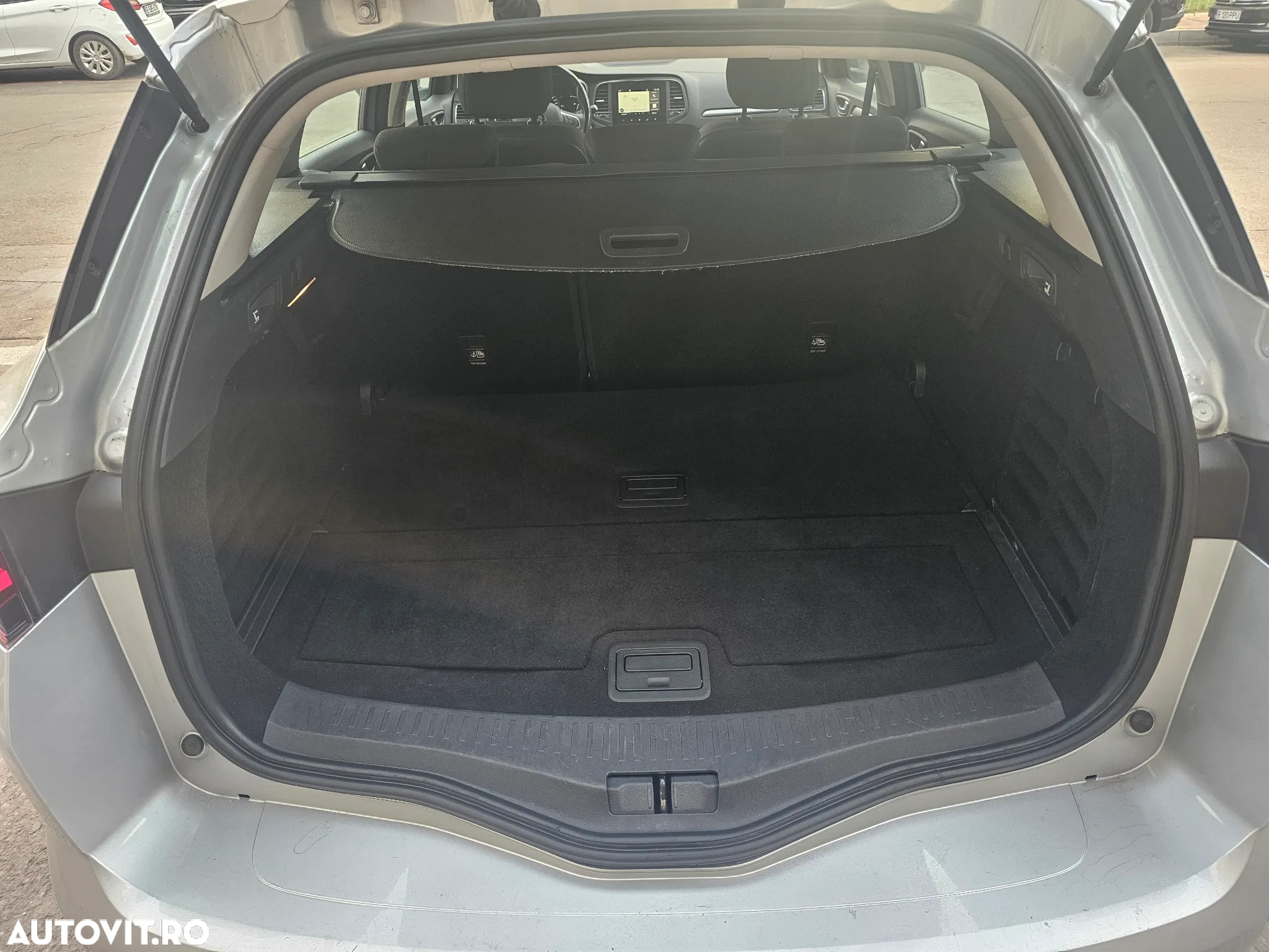 Renault Megane Estate Blue dCI EDC Intens - 14