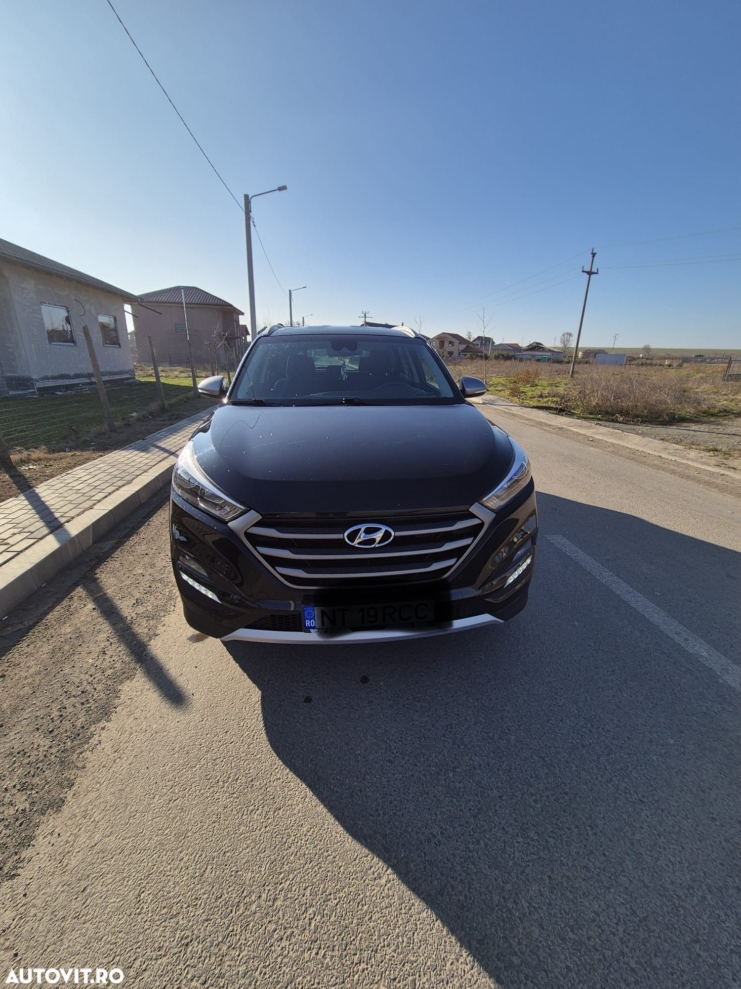 Hyundai Tucson 2.0 CRDI 4WD 6AT Premium+ - 1
