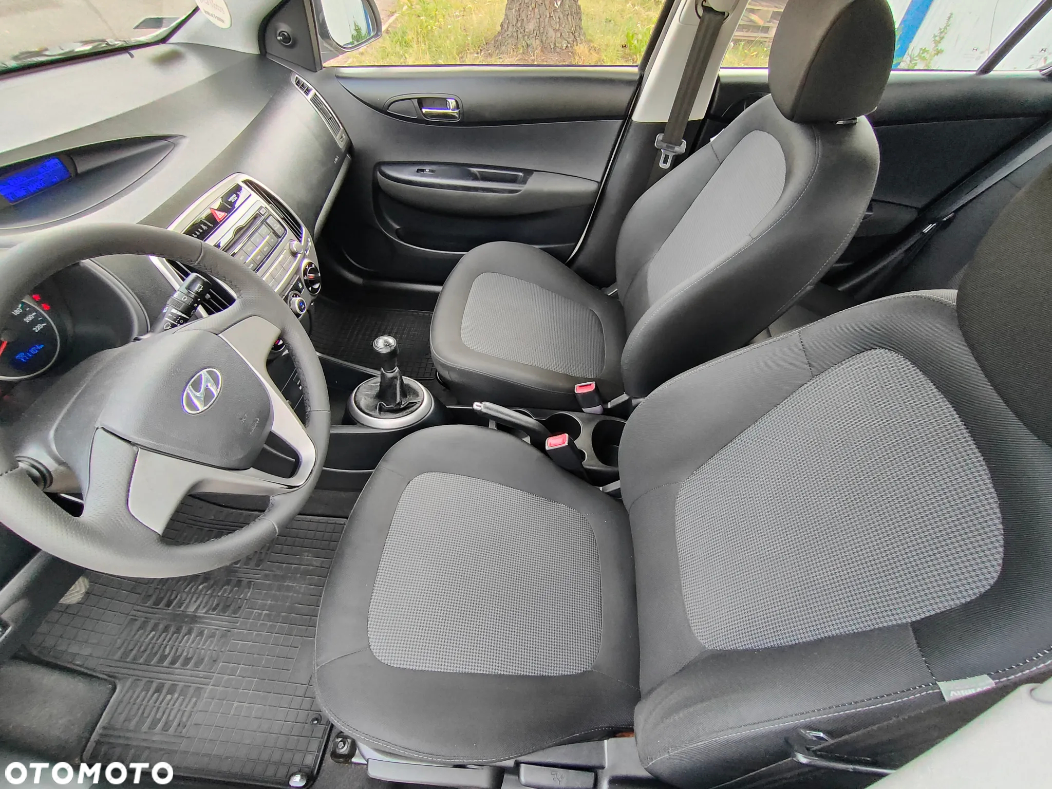 Hyundai i20 1.25 Classic + - 6
