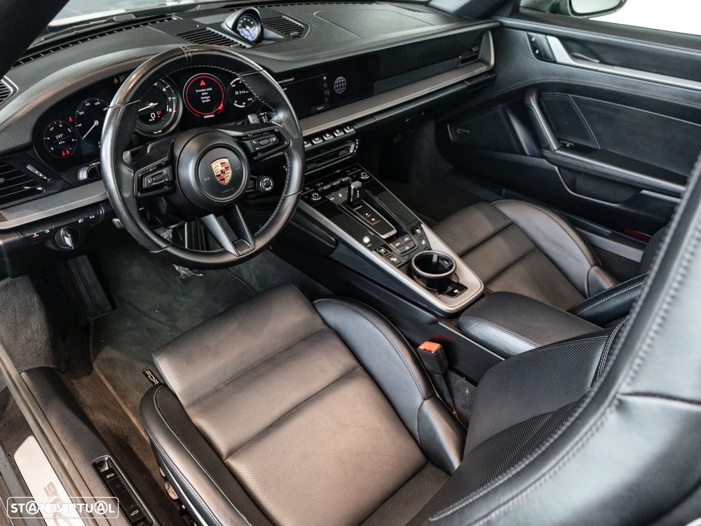 Porsche 911 (992) Carrera T PDK - 30