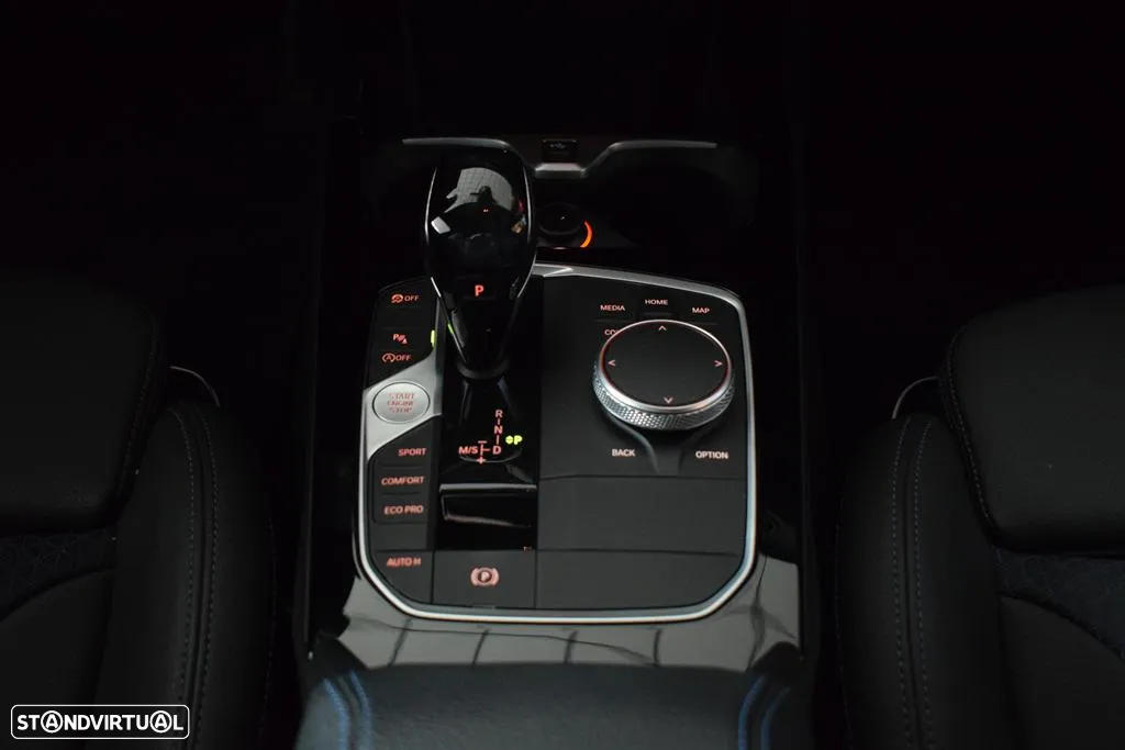 BMW 116 d Pack M Auto - 42