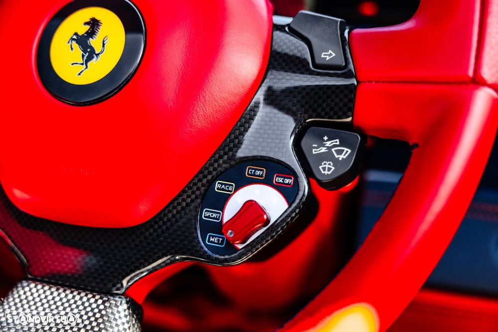 Ferrari 488 - 32