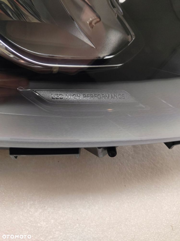 MERCEDES A KLASA W177 FULL LED PERFORMANCE LAMPA PRAWY PRZÓD A1779063805 - 2