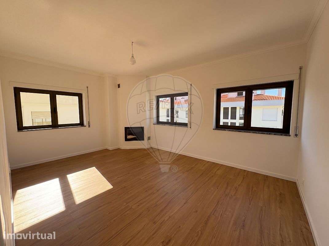 Apartamento T1 para venda - Grande imagem: 2/24