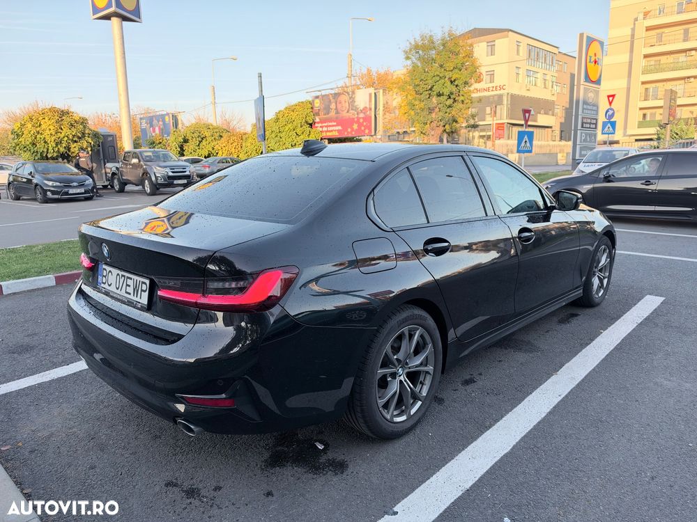 BMW Seria 3 318d AT MHEV - 6