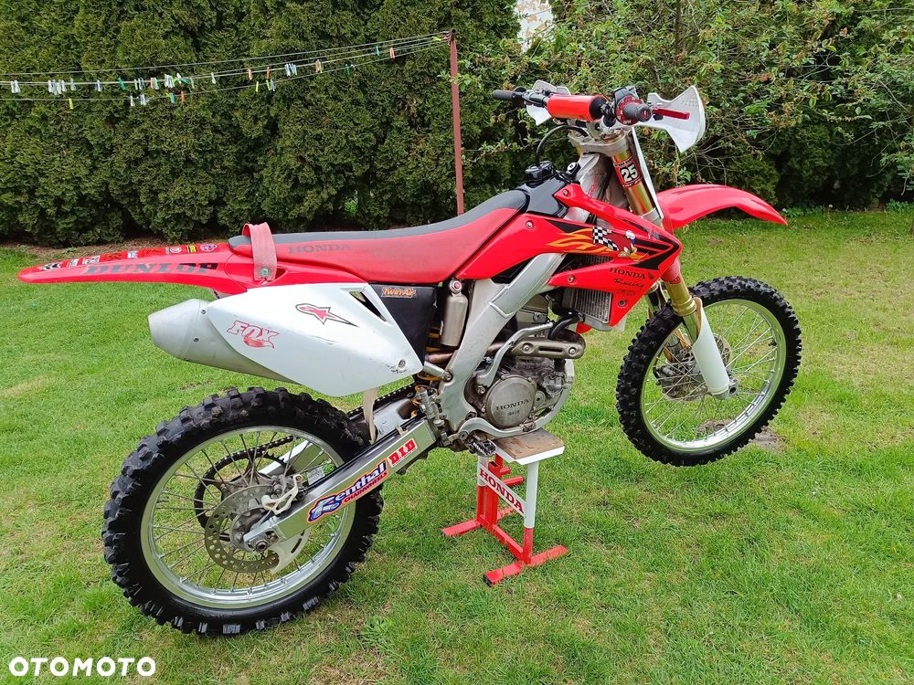 Honda CRF - 3