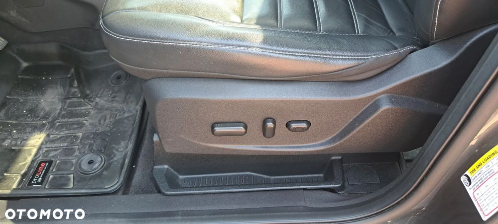 Ford Escape 1.5 EcoBoost AWD SE - 26