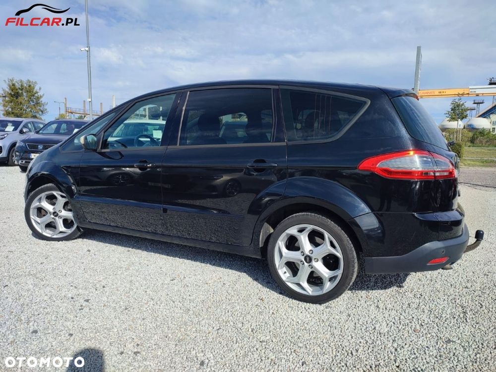 Ford S-Max - 18