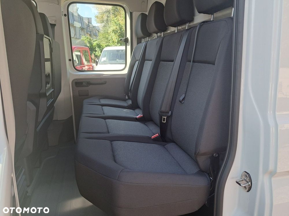 Volkswagen Crafter - 16
