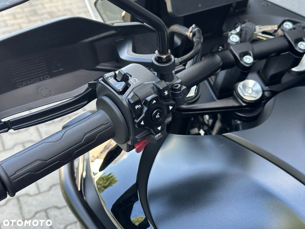 CFMoto 800MT Explore - 28