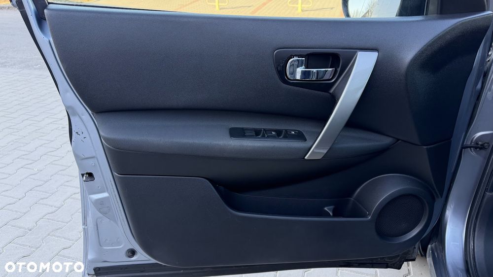 Nissan Qashqai+2 2.0 dCi DPF 4x4 acenta - 22