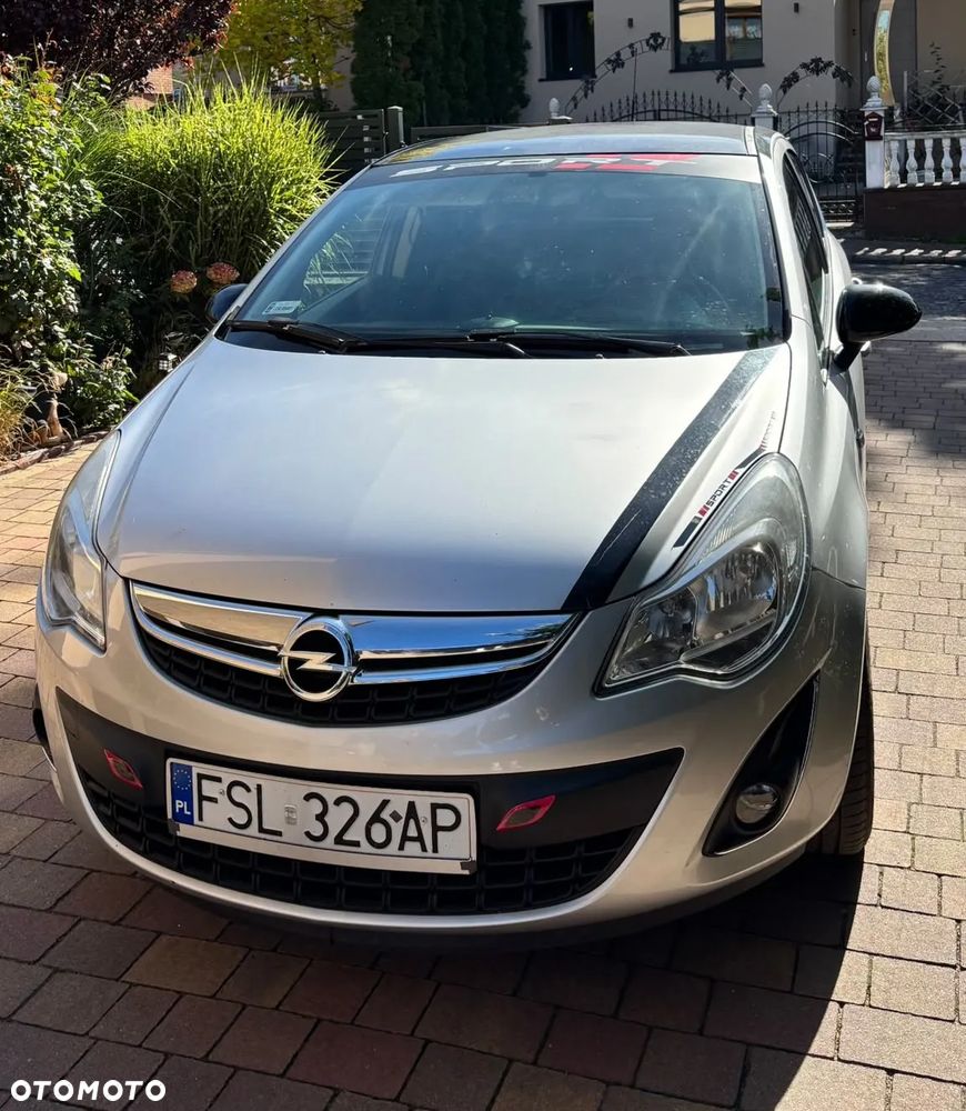 Opel Corsa 1.2 16V Enjoy - 1