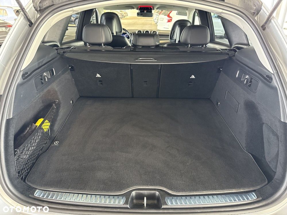 Mercedes-Benz GLC - 26