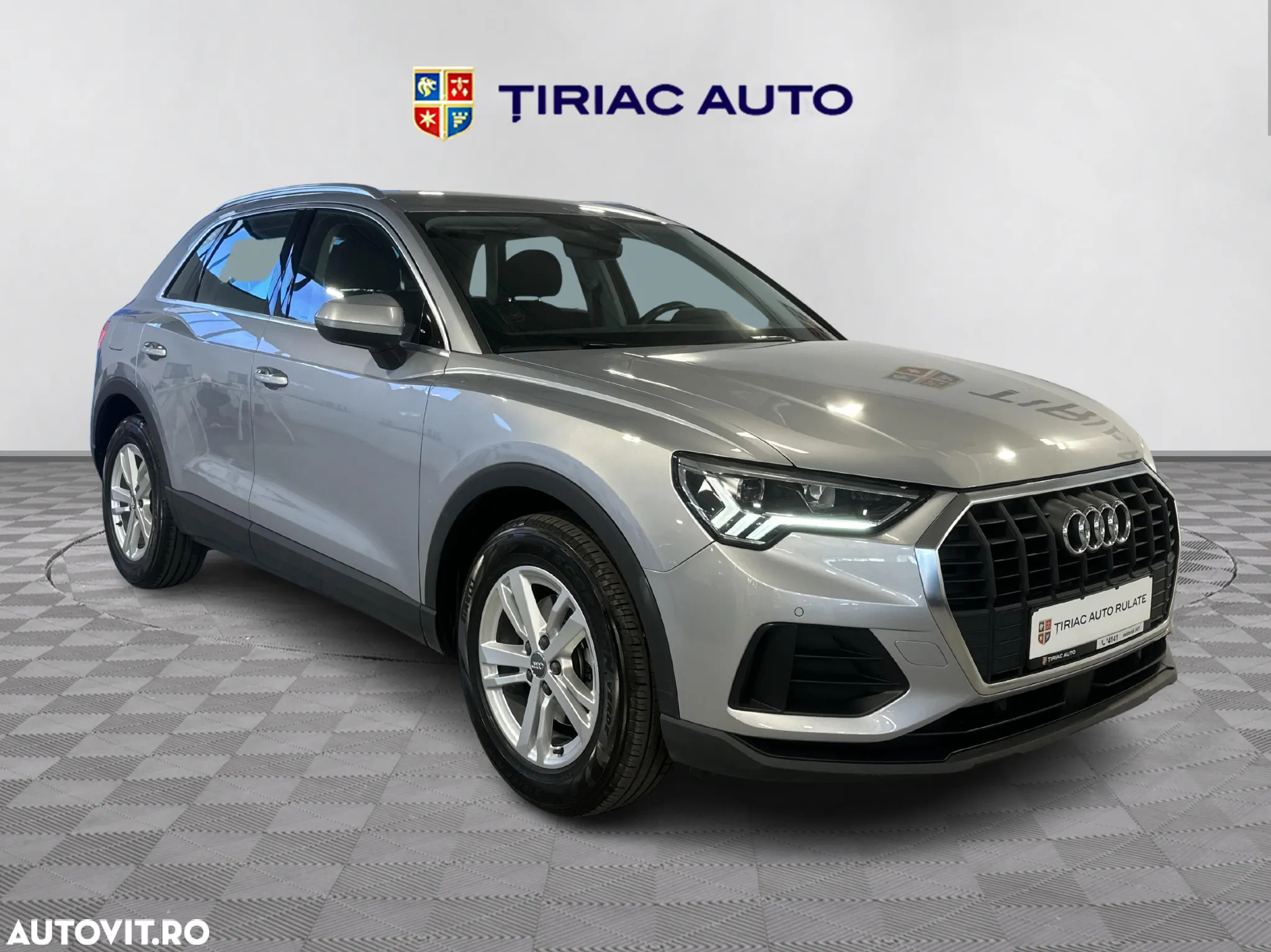 Audi Q3 35 TFSI S tronic - 7