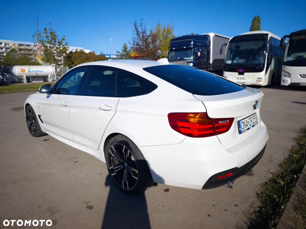 BMW 3GT 318d M Sport - 11
