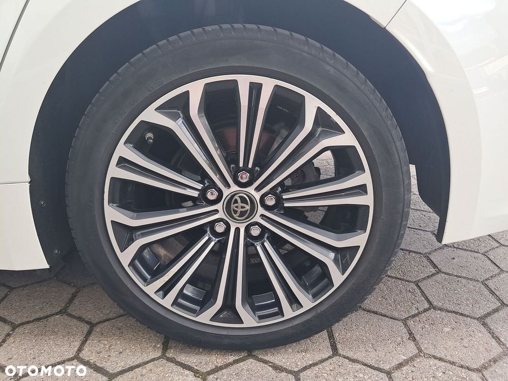 Toyota Corolla 1.8 Hybrid Comfort - 25
