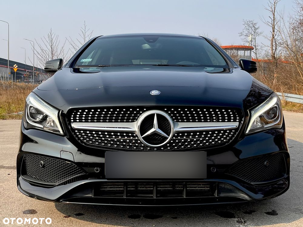 Mercedes-Benz CLA 200 7G-DCT AMG Line - 5